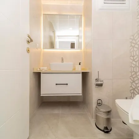 Central Flat With Terrace And View In Muratpasa Apartment Antalya